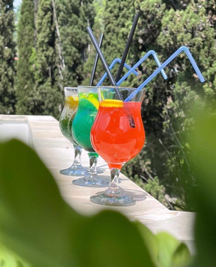 Abaash Hotel Afon New Athos Екстериор снимка